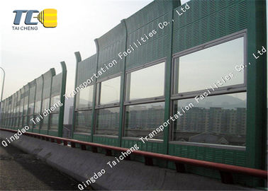 Good price Prenda impermeable perforada de la barrera del ruido de la carretera, barrera exterior de sonidos del ferrocarril en línea