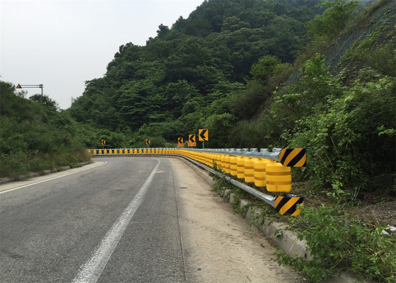 Good price Seguridad vial EVA baldes barril rotativo barril rodante barrera de protección norma ISO CE en línea