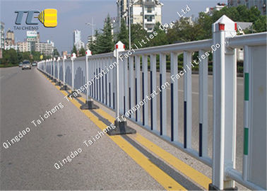 Good price Ninguna exposición anti de levantamiento del bolardo de las barandillas de acero del cinc de la barrera del camino concreto del moho en línea