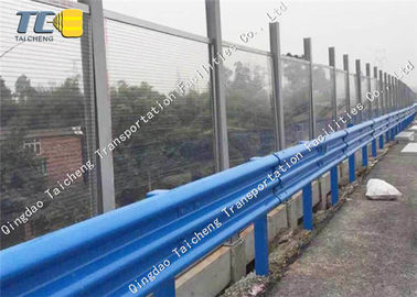 Barrera de choque de vigas W Barrera de seguridad de tráfico de vigas W Barrera de seguridad de carreteras